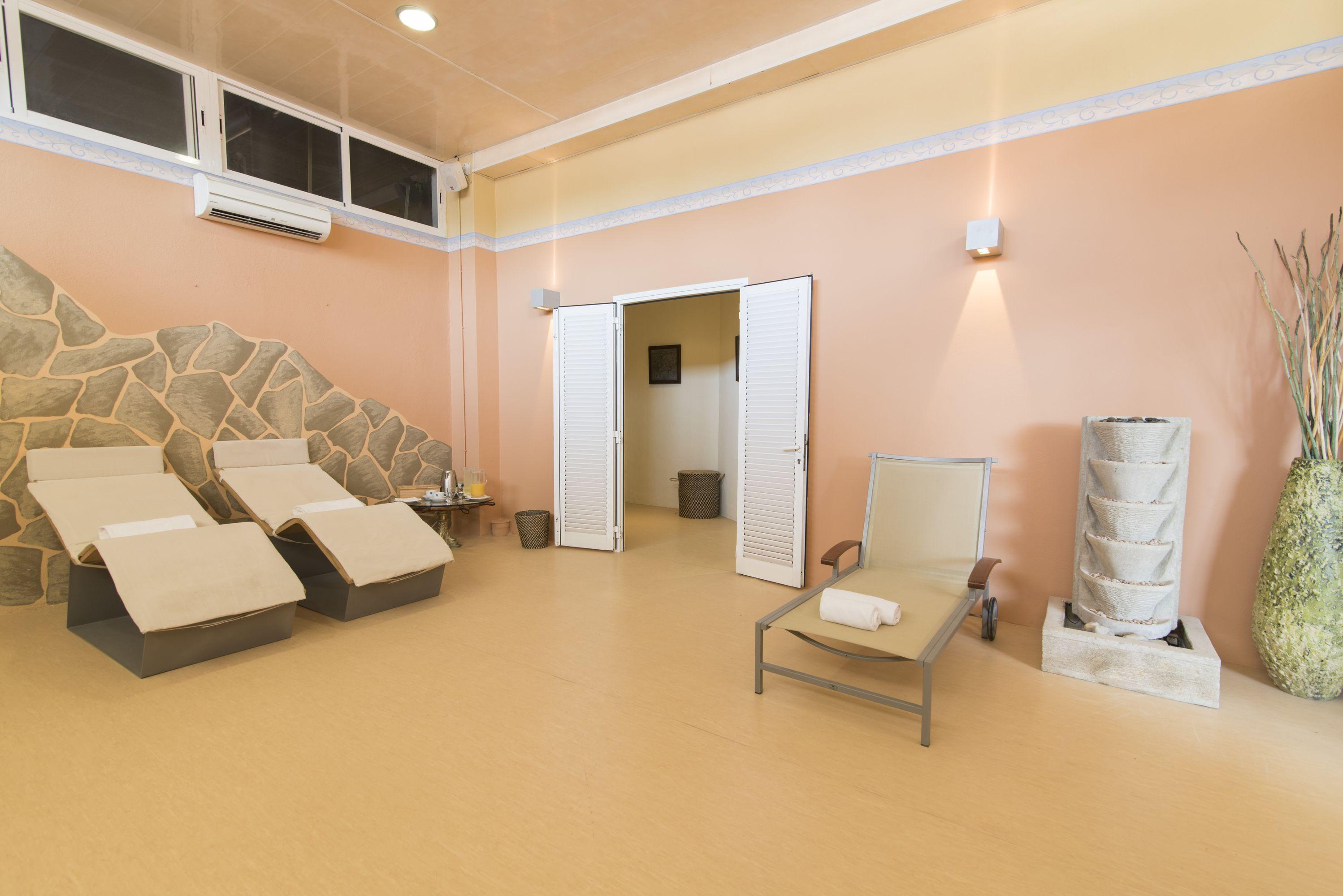 Azuline Hotel Bergantin Sant Antoni de Portmany Екстериор снимка