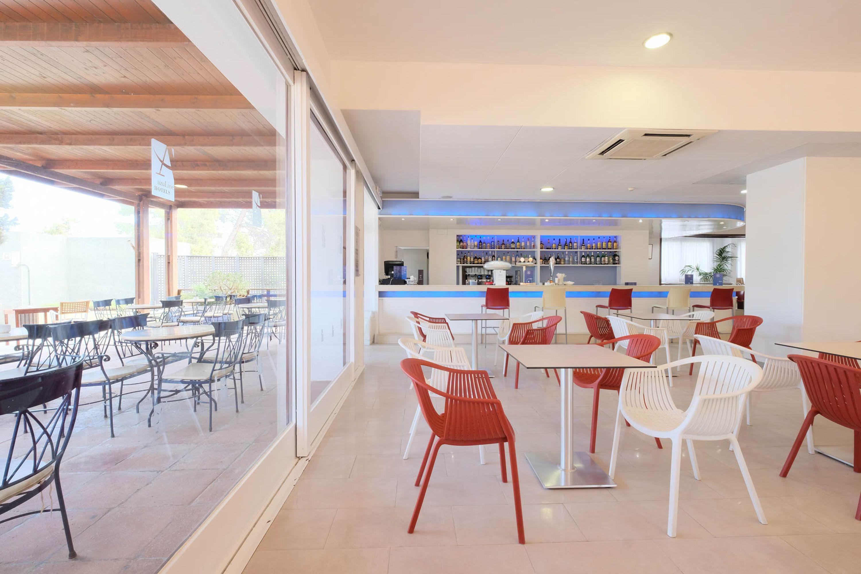 Azuline Hotel Bergantin Sant Antoni de Portmany Екстериор снимка