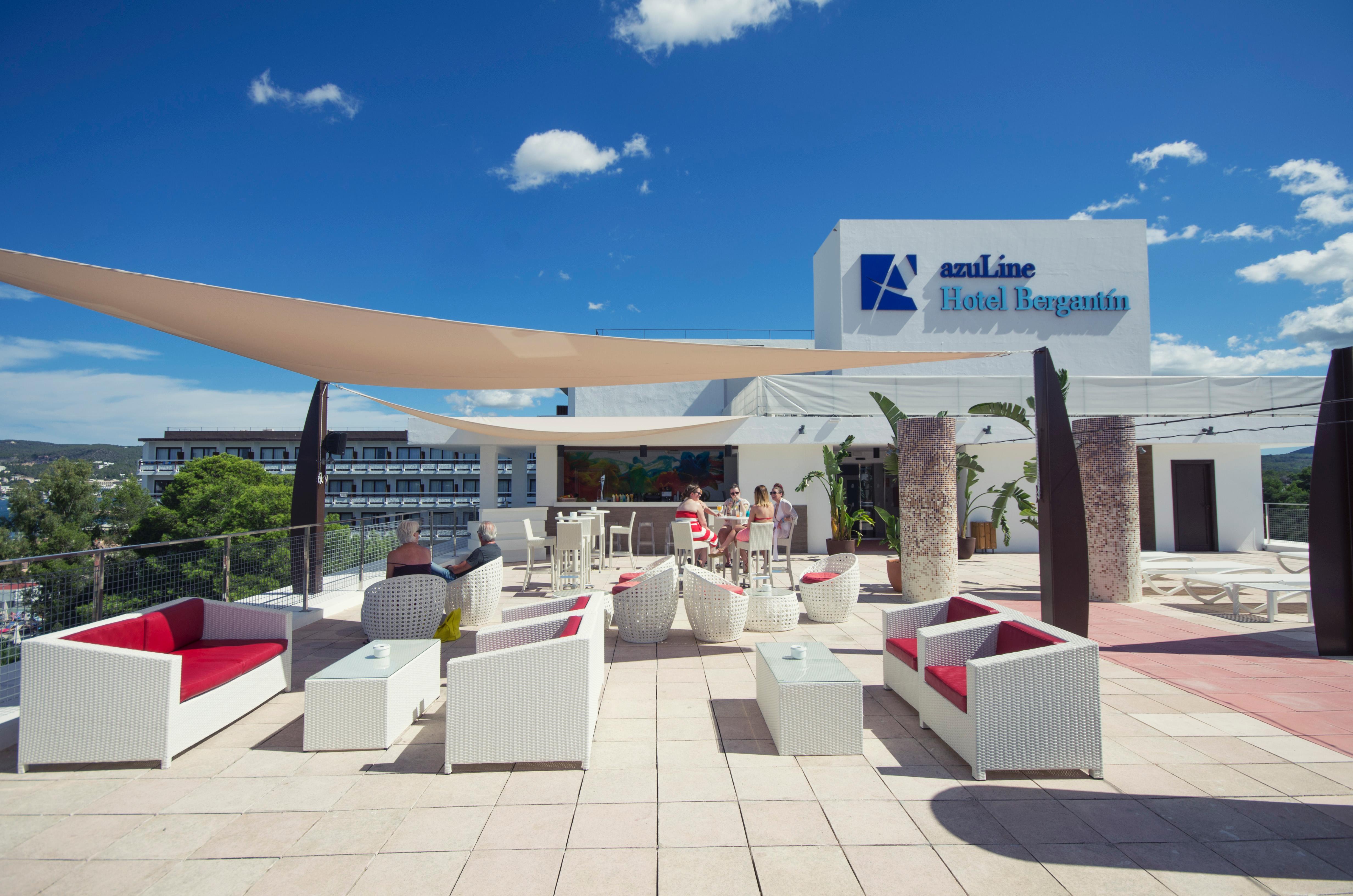 Azuline Hotel Bergantin Sant Antoni de Portmany Екстериор снимка